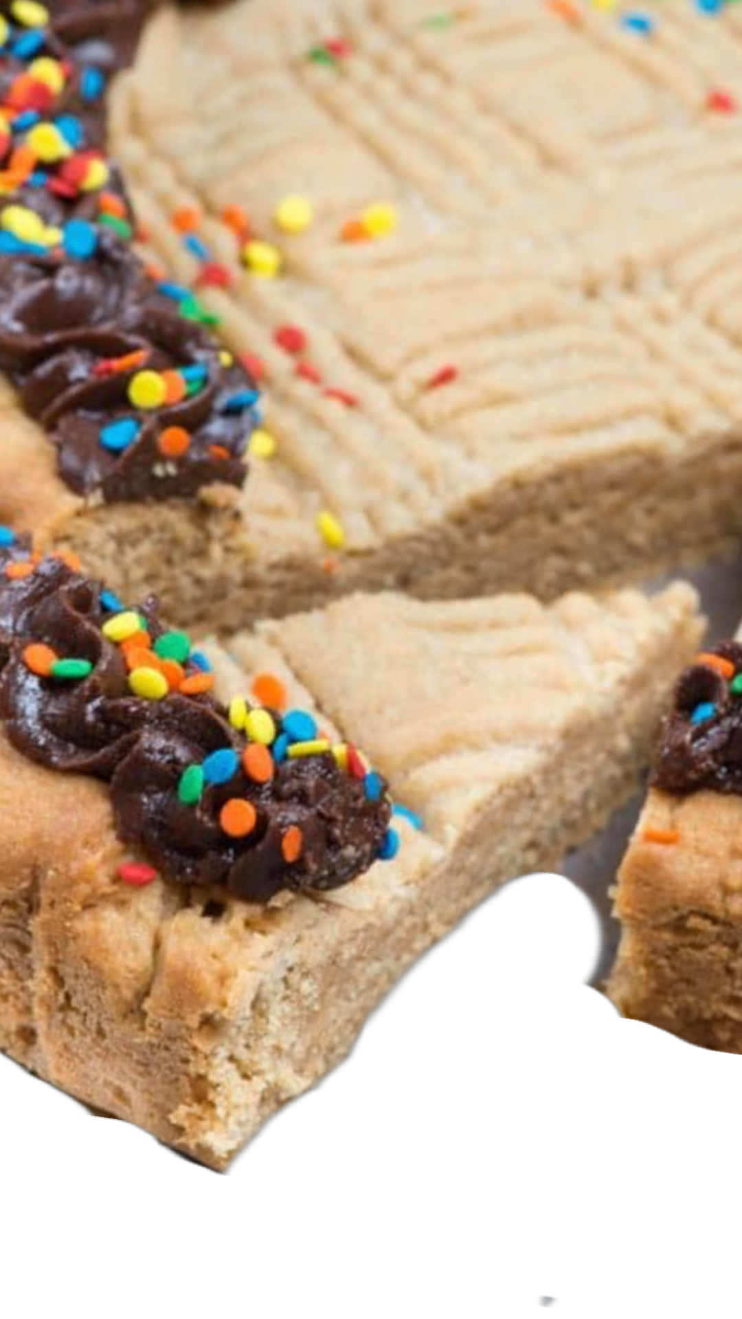 GLUTEN-FREE COOKIE CAKE