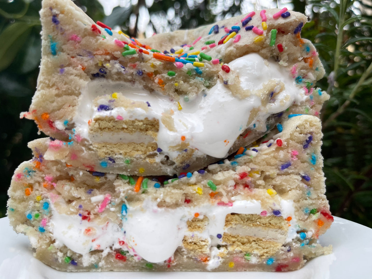 GLUTEN-FREE COOKIE PIES