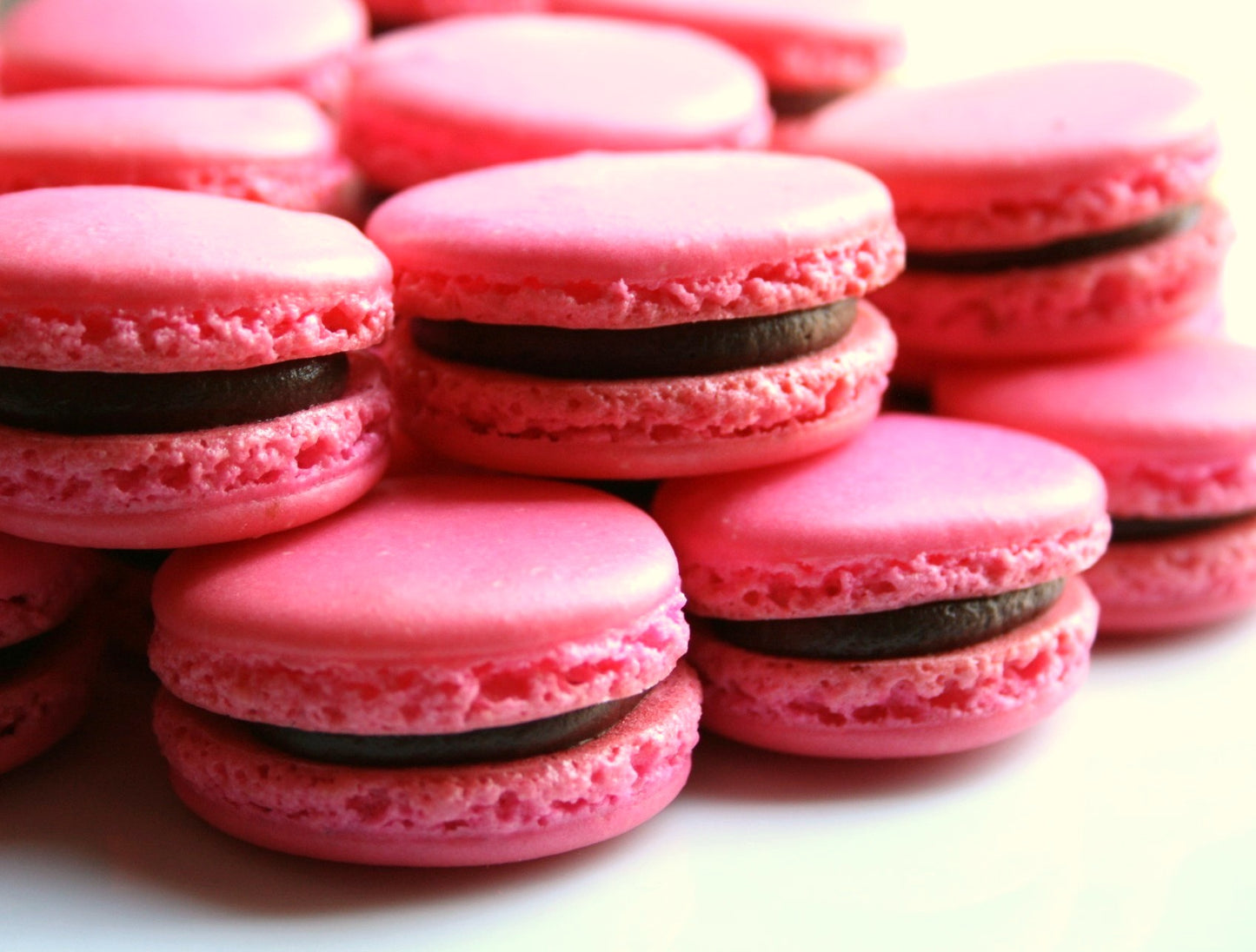 GLUTEN-FREE MACARONS